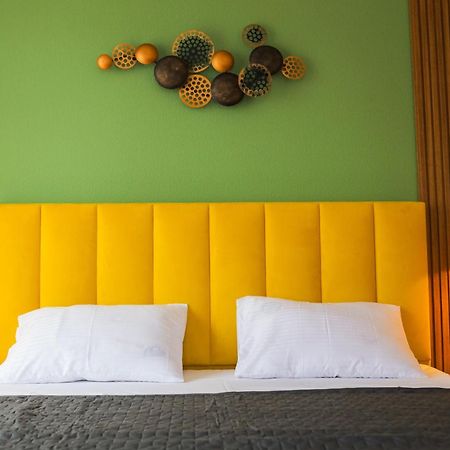 Mohika Boutique Aparthotel Tbilisi Bagian luar foto