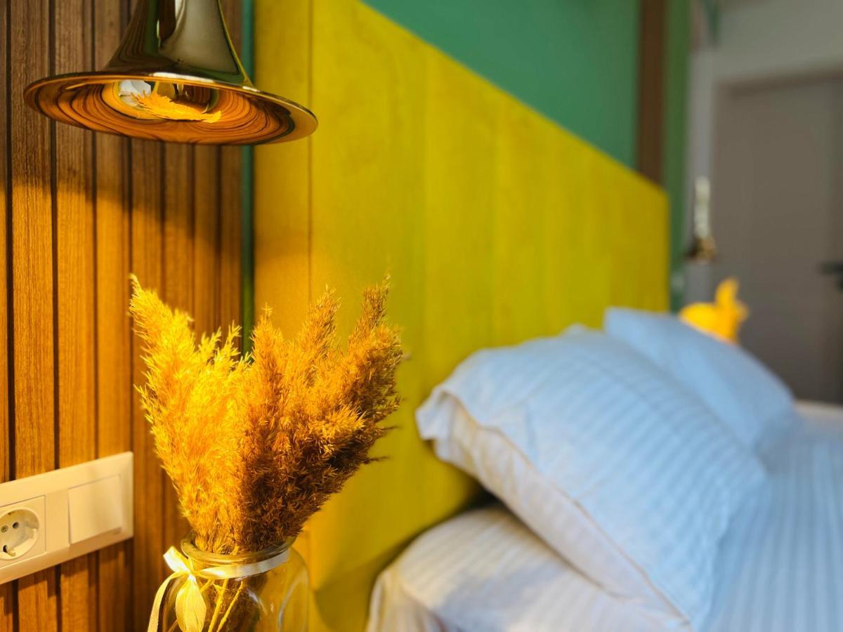 Mohika Boutique Aparthotel Tbilisi Bagian luar foto